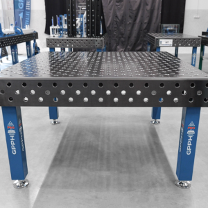 Stół Spawalniczy PRO Siatka - diagonalna, System - Φ28, Rozmiar - 1500x1480mm,