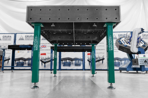 Stół spawalniczy SMART Siatka - 100x100mm, System - Φ16, Rozmiar - 1500x1000mm, Blat - 12mm