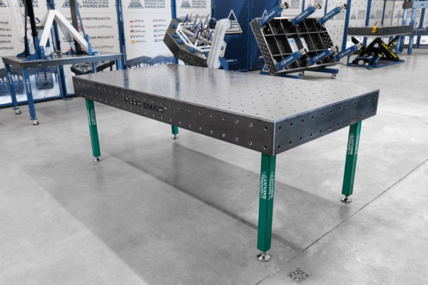 Stół spawalniczy SMART Siatka - 100x100mm, System - Φ16, Rozmiar - 2400x1200mm,  Blat - 12mm