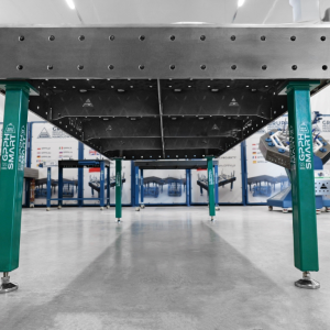 Stół spawalniczy SMART Siatka - 100x100mm, System - Φ16, Rozmiar - 2400x1200mm,  Blat - 12mm