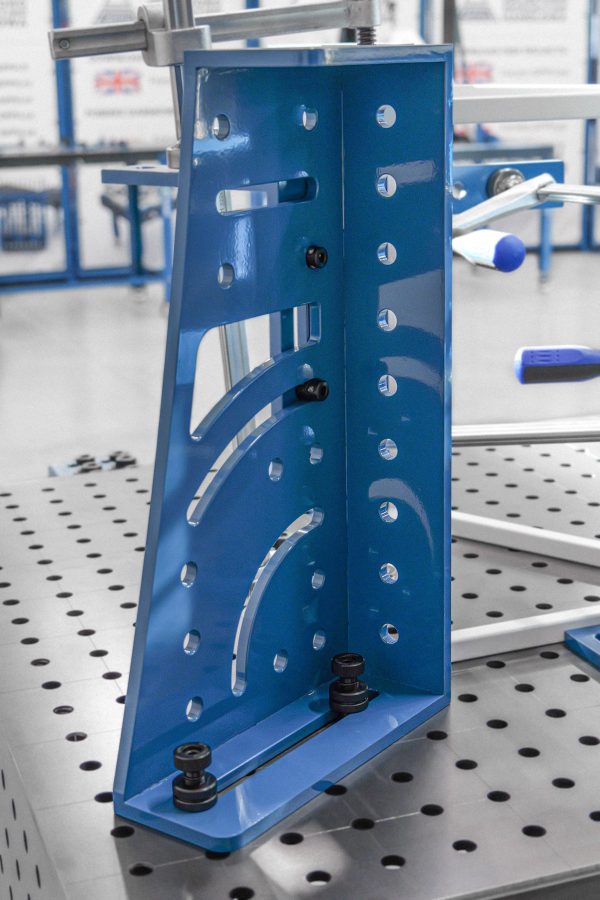 Kątownik 275x500x175x100mm, System - fi16, Seria - PLUS