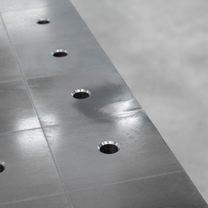 [OUTLET] Stół Spawalniczy PLUS 1500x1000 mm – system φ16, siatka 100x100 mm